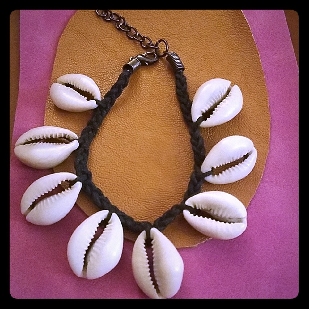 Cowrie Shell Bracelet